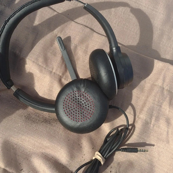 Mpow headset - Picture 3 of 3